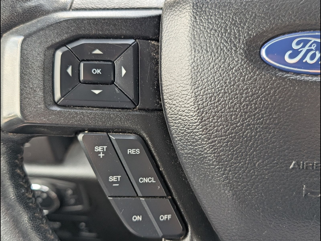 Used 2020 Magnetic Ford XLT image 17
