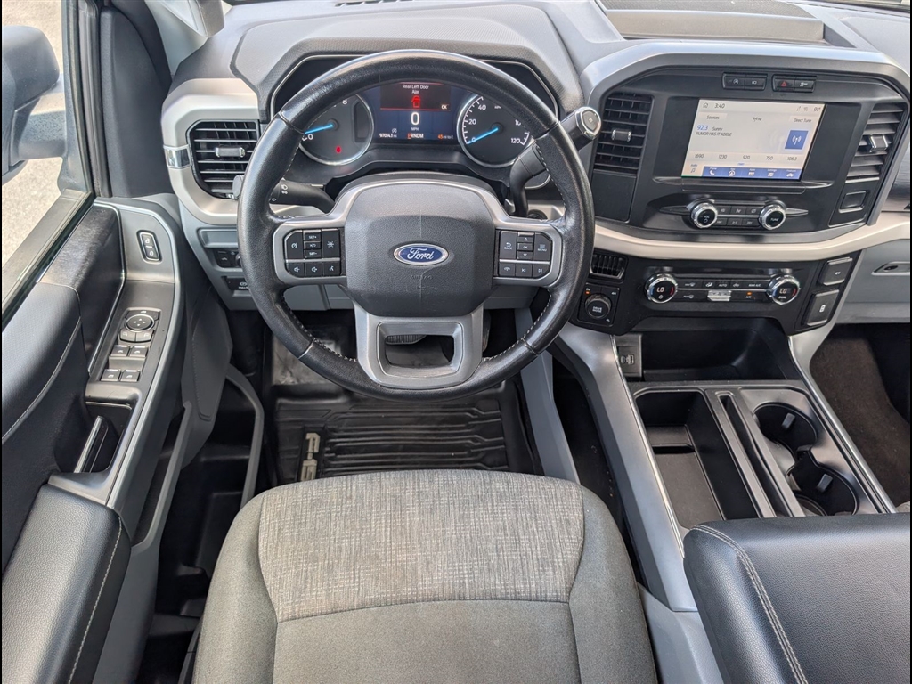 Used 2021 Oxford White Ford XLT image 17