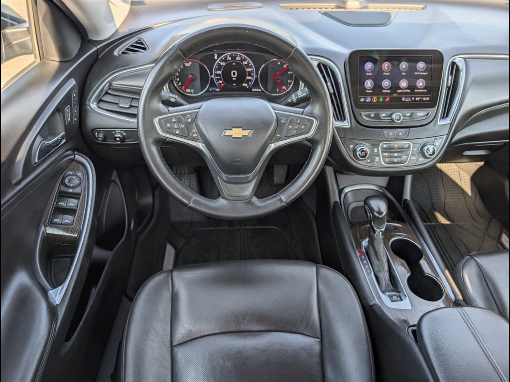 Used 2023 Mosaic Black Metallic Chevrolet LT image 17