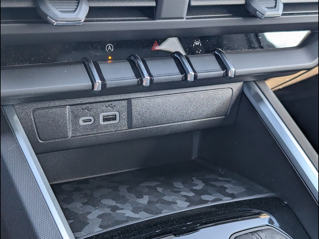 New 2026 Summit White Chevrolet Trail Boss image 17