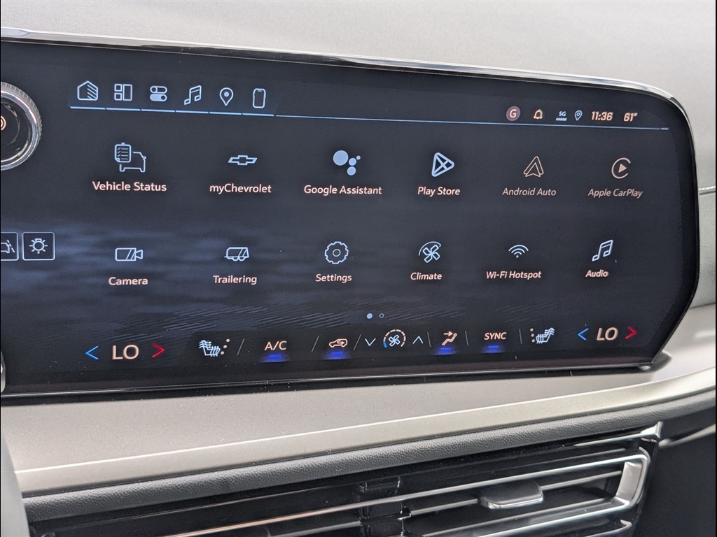 New 2026 Summit White Chevrolet LT image 17