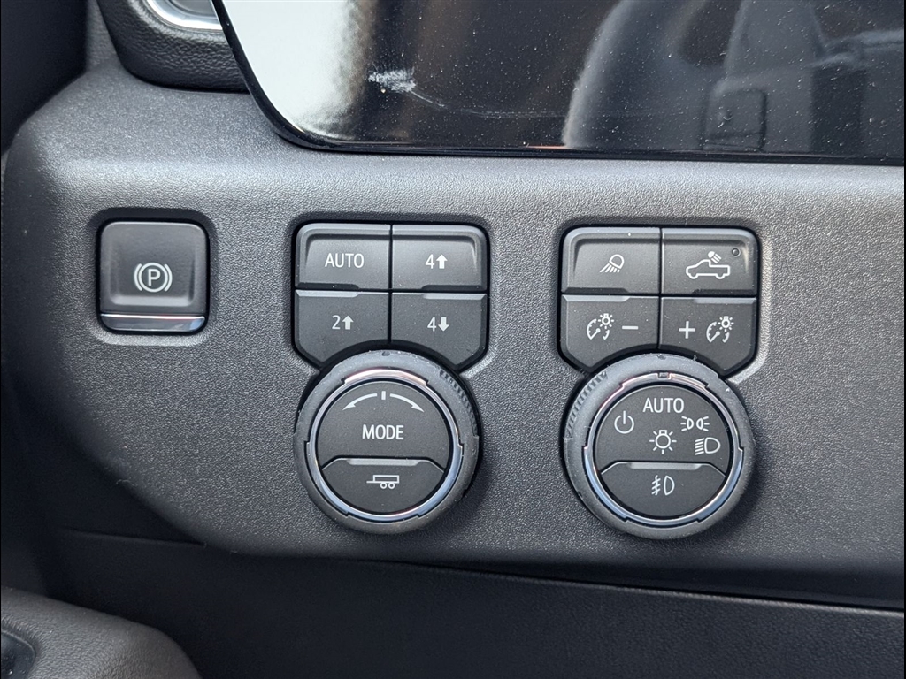 New 2026 Summit White Chevrolet LT Trail Boss image 17