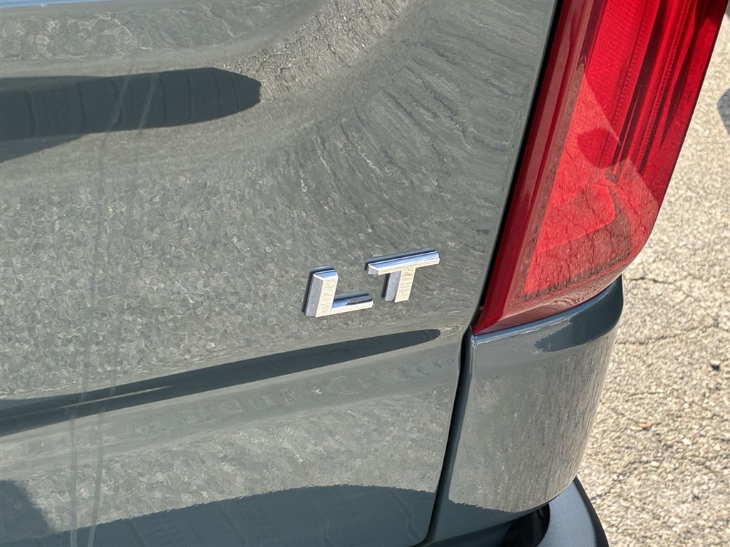 Used 2025 Cypress Gray Chevrolet LT Trail Boss image 17