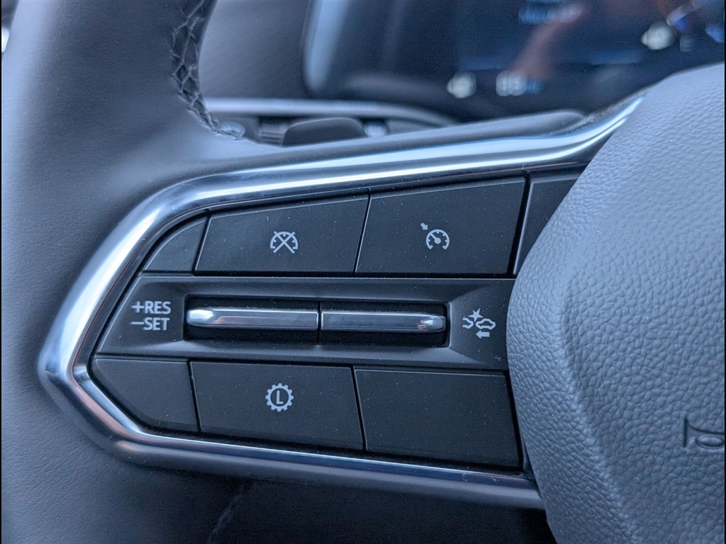 New 2026 Mosaic Black Metallic Chevrolet LT image 17