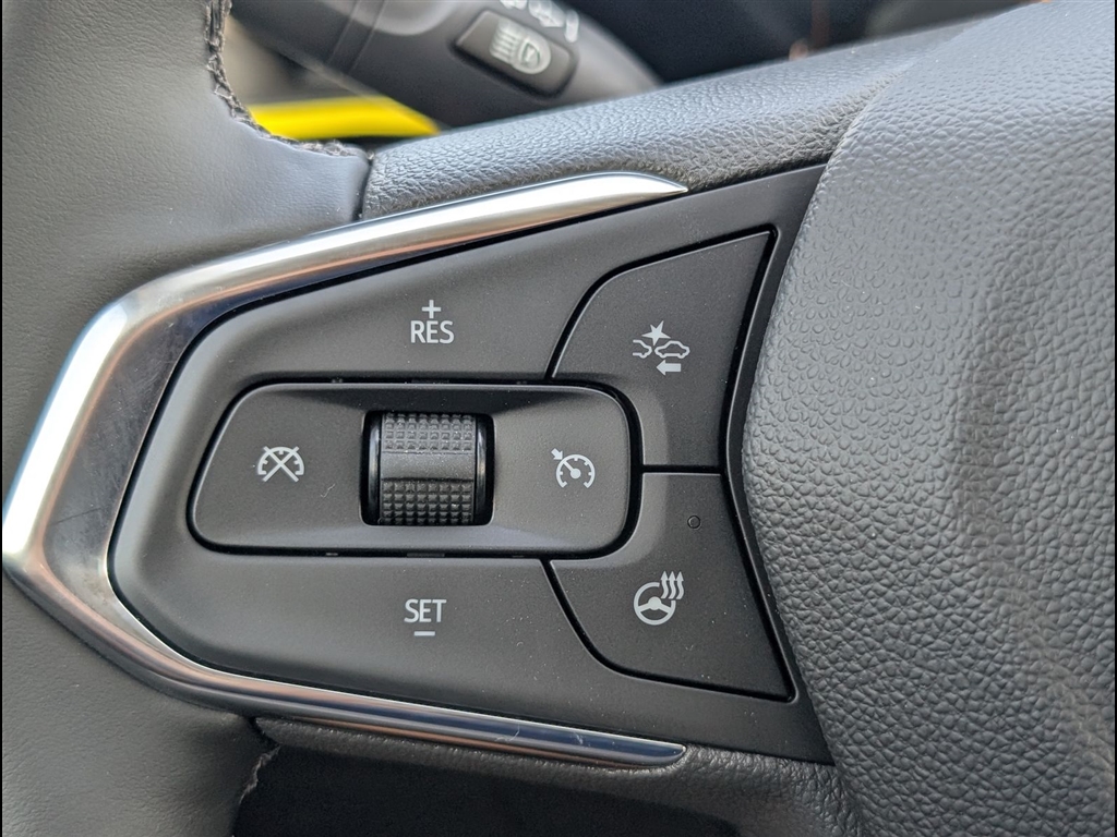 New 2026 Sterling Gray Metallic Chevrolet LT image 17
