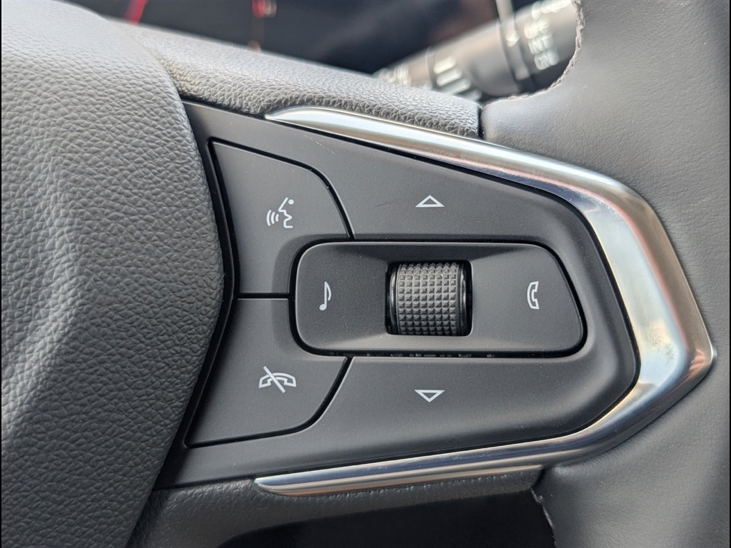New 2026 Sterling Gray Metallic Chevrolet ACTIV image 17