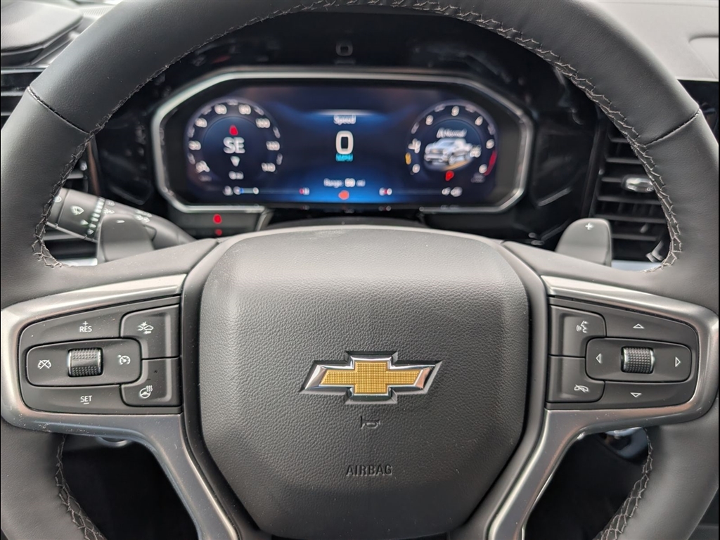 New 2026 Summit White Chevrolet LT image 18