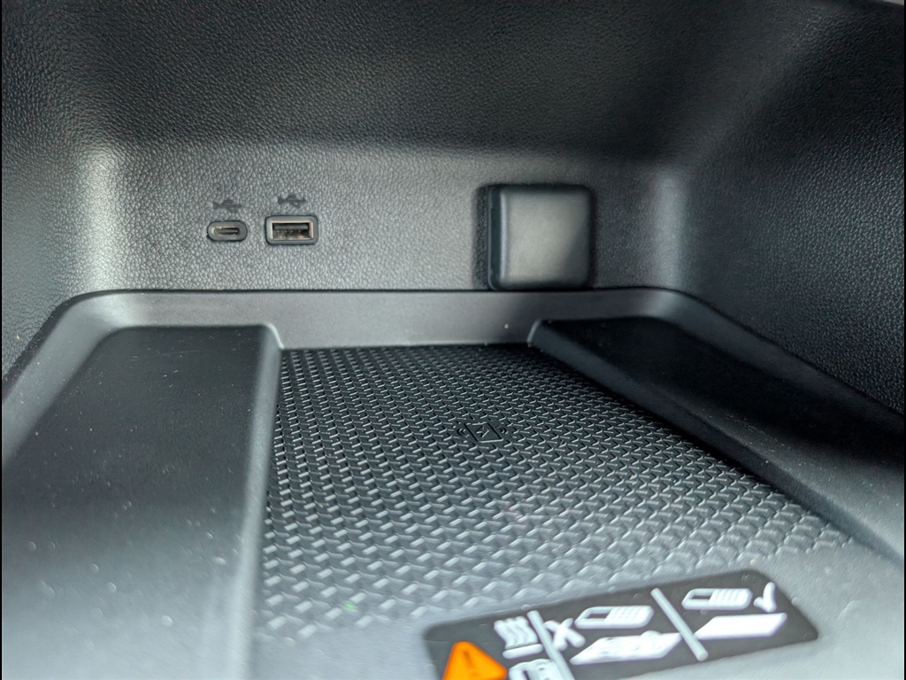 New 2026 Summit White Chevrolet LT image 18