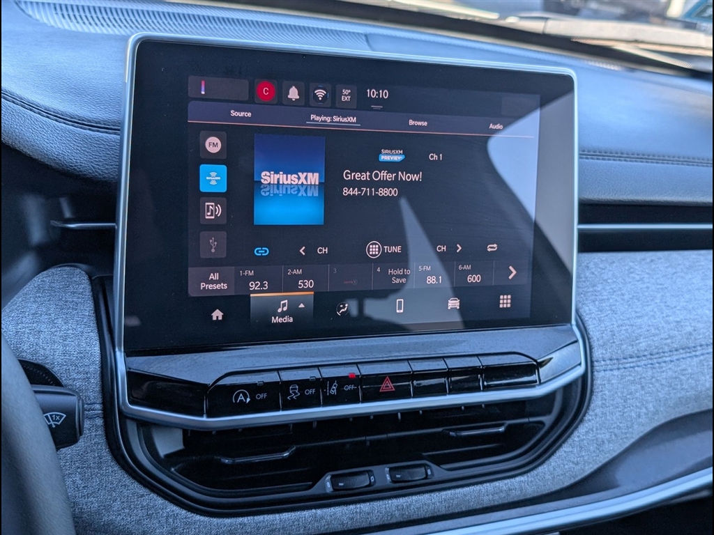 Used 2024 Bright White Clear Coat Jeep Latitude image 18