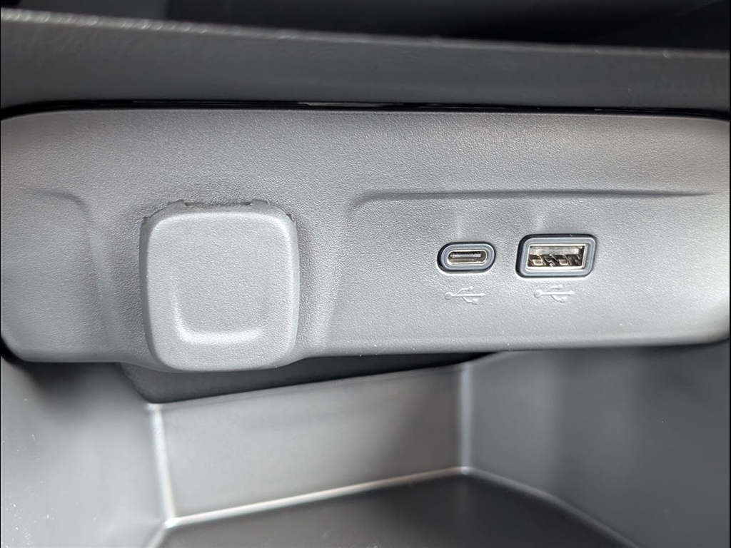 New 2026 White Sands Chevrolet ACTIV image 18