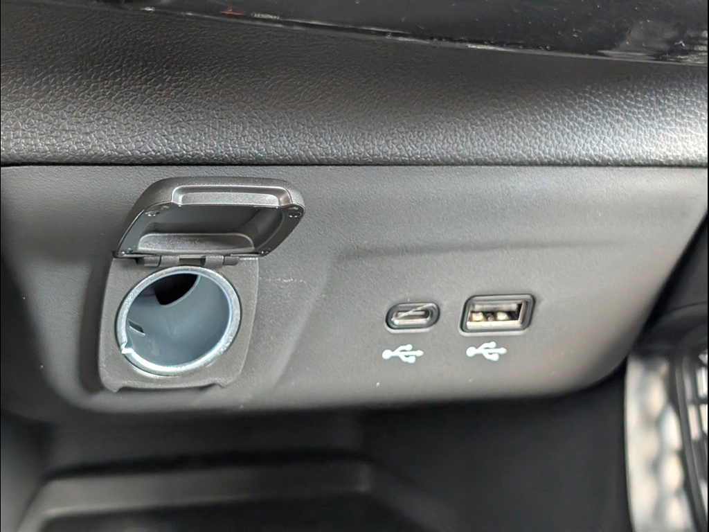 New 2026 Cacti Green Chevrolet ACTIV image 18