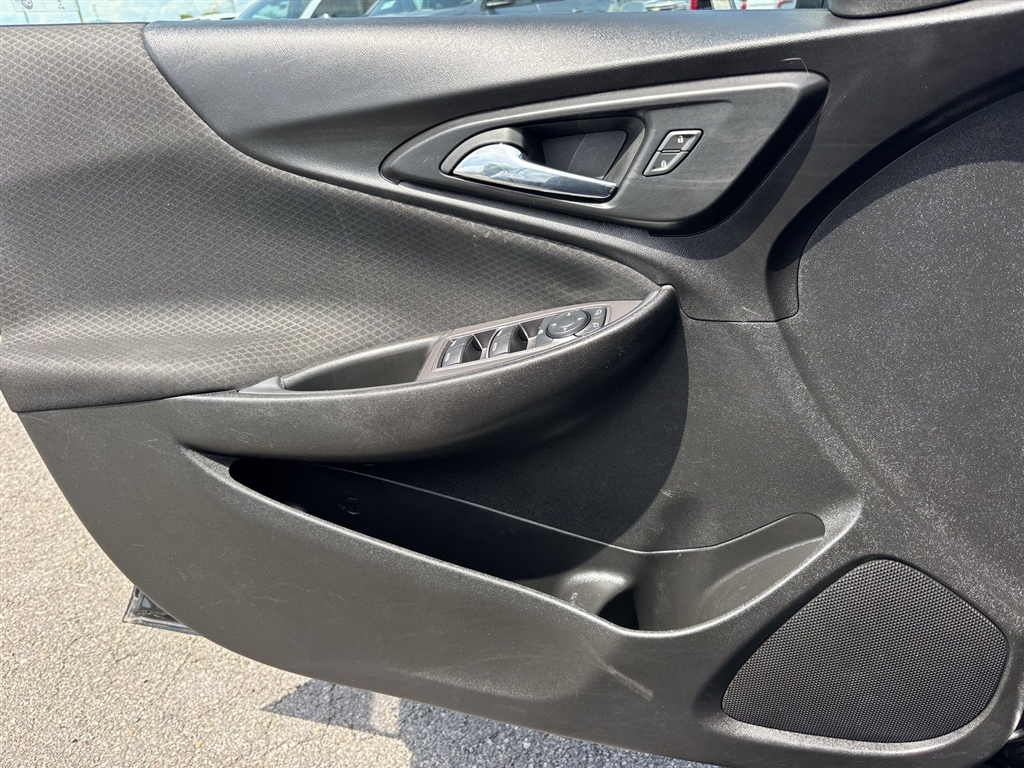 Used 2020 Mosaic Black Metallic Chevrolet LT image 19