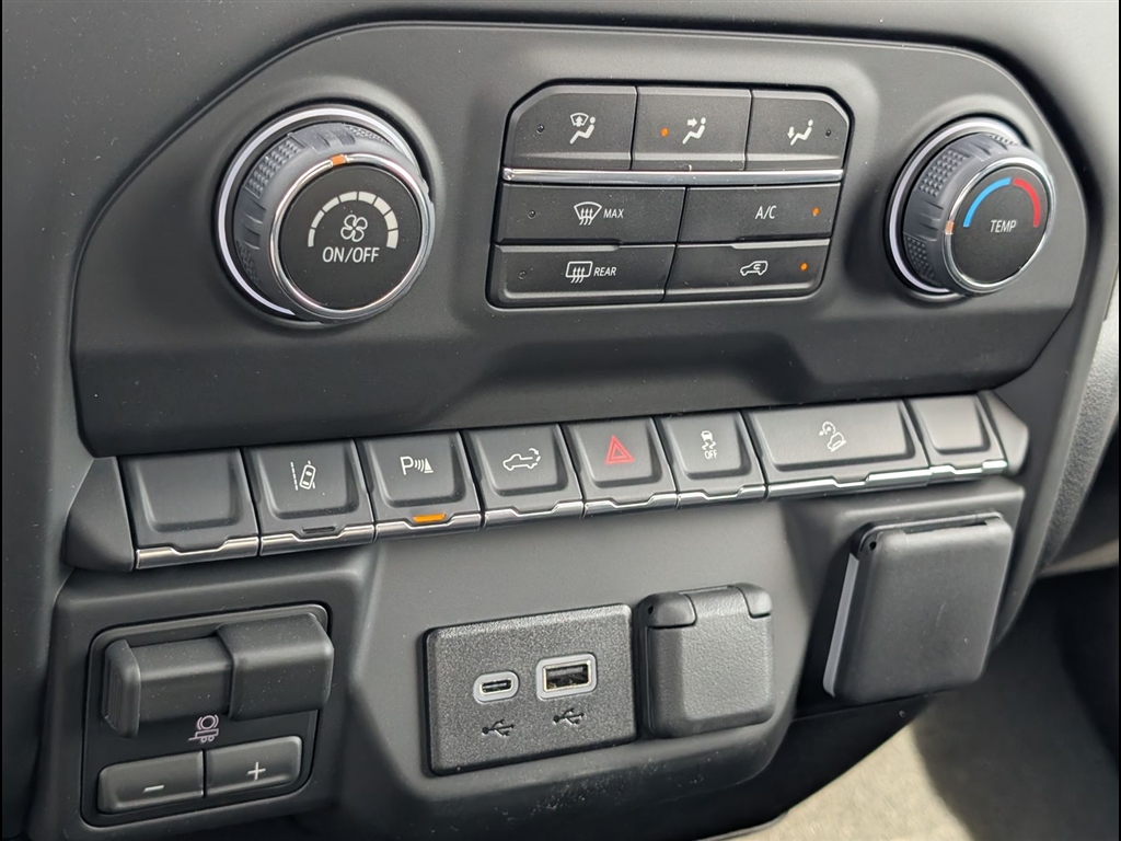 New 2026 Lakeshore Blue Metallic Chevrolet Custom image 19