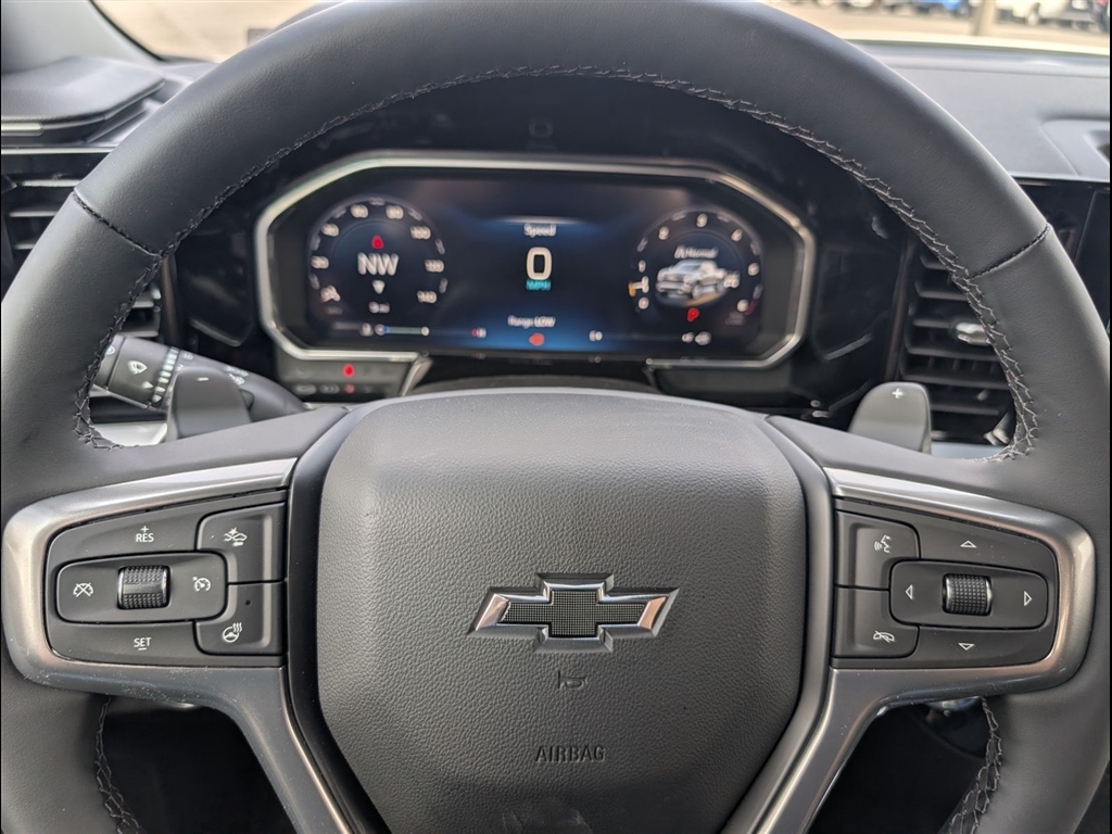 New 2026 Summit White Chevrolet RST image 19