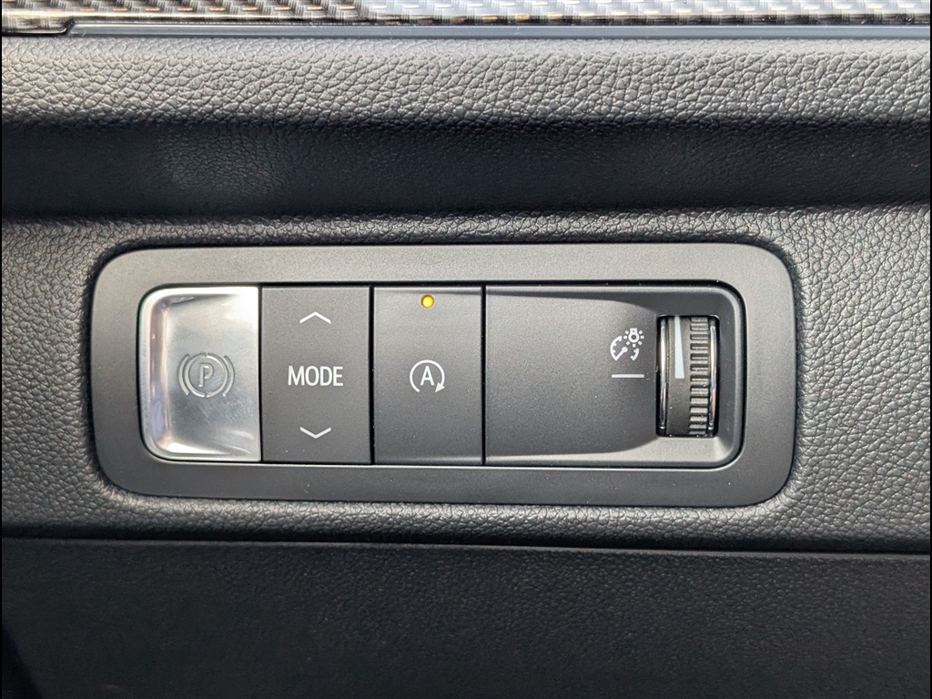 New 2026 Polar White Tricoat Chevrolet High Country image 19