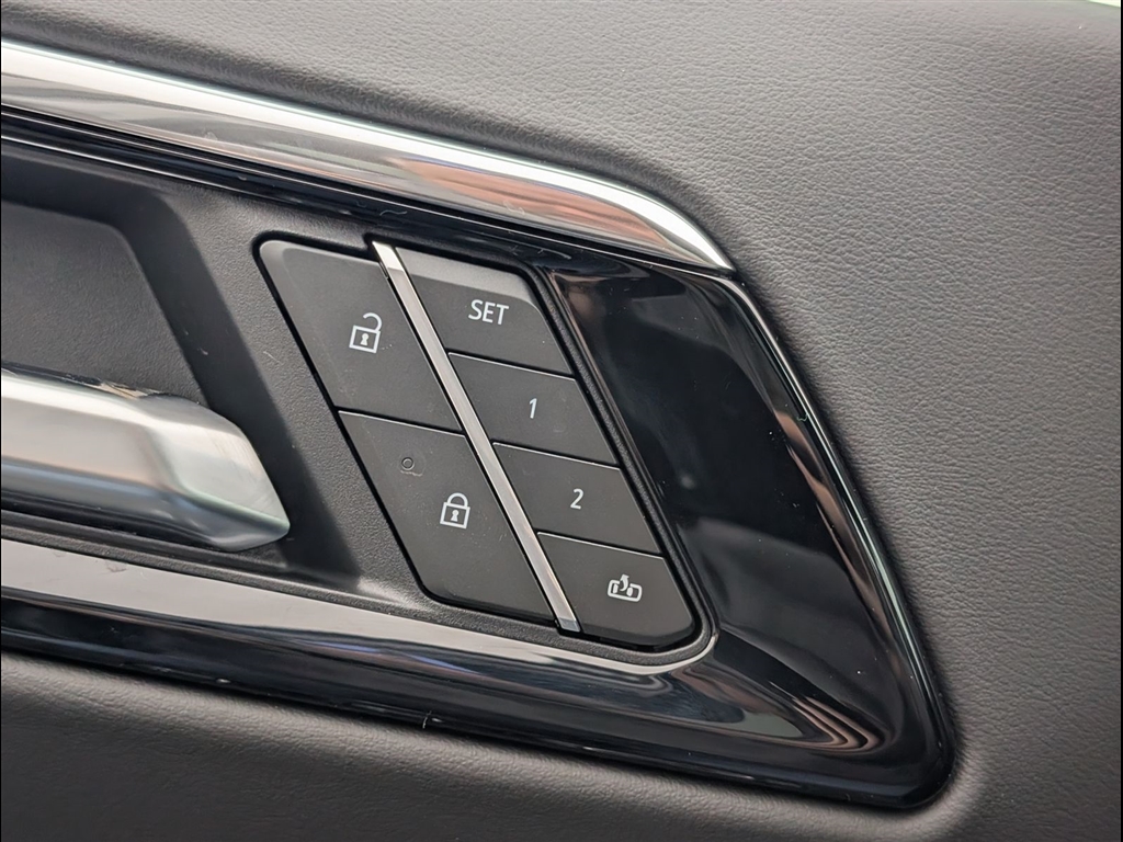 New 2026 Sterling Gray Metallic Chevrolet Premier image 19