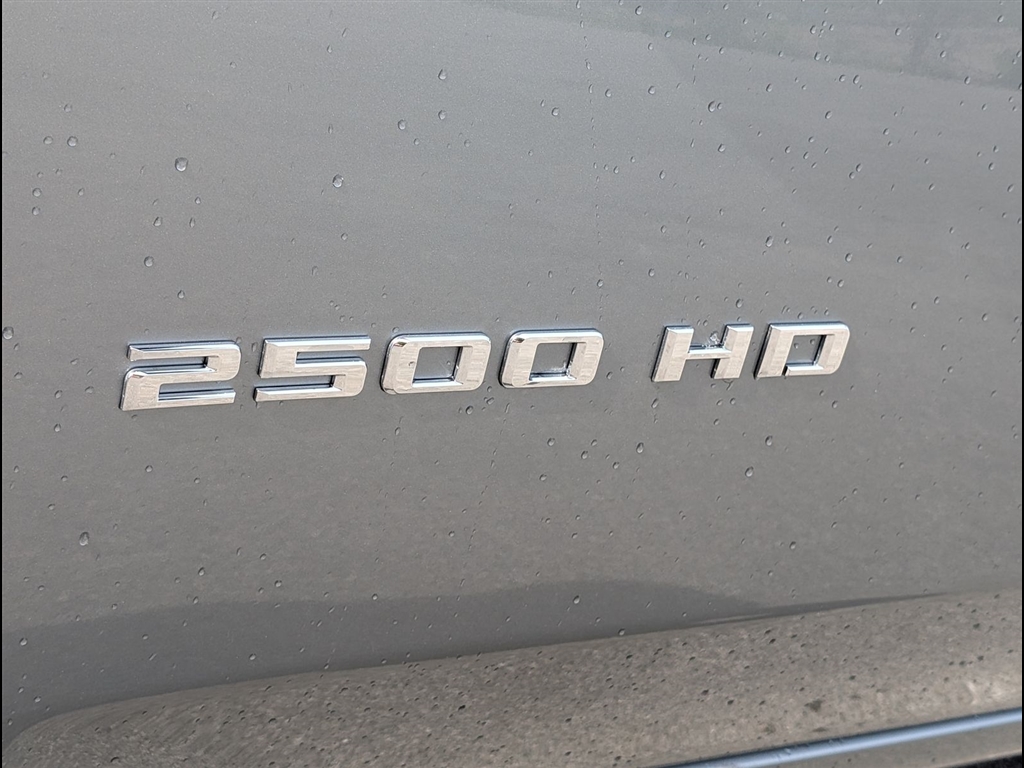 New 2026 Sterling Gray Metallic Chevrolet LT image 19