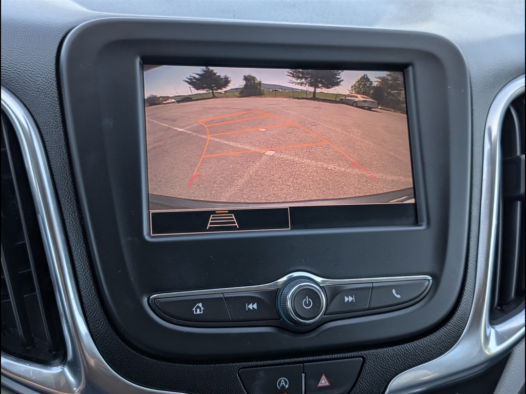 Used 2022 Iron Gray Metallic Chevrolet LT image 19