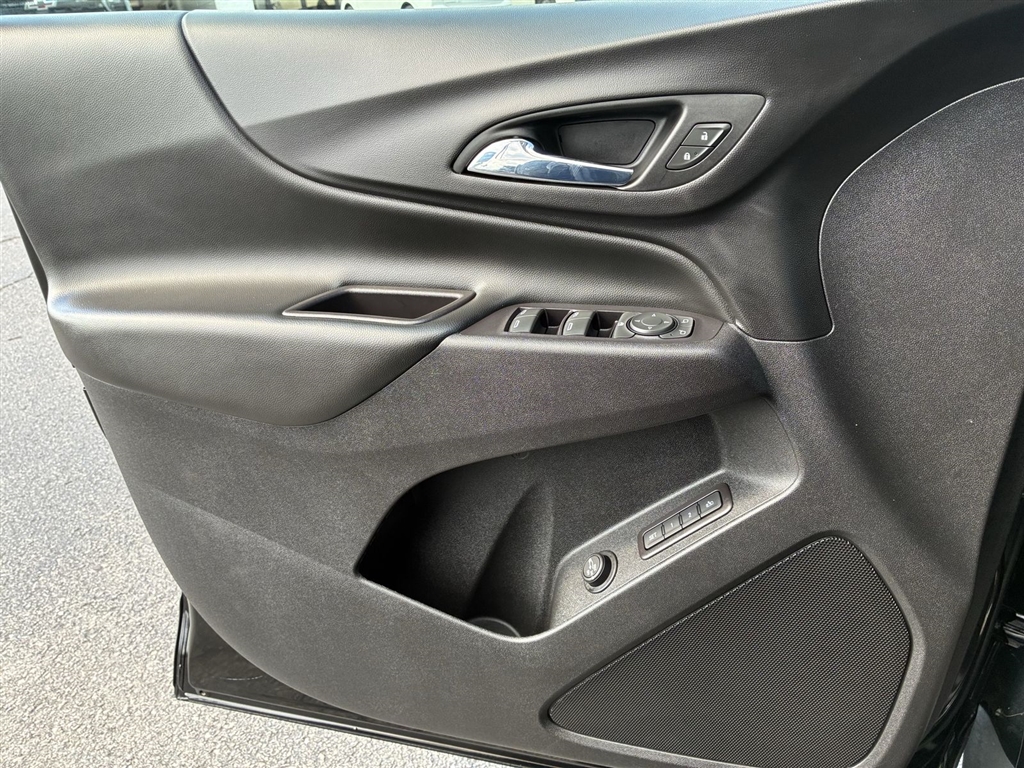 Used 2020 Mosaic Black Metallic Chevrolet LT image 19