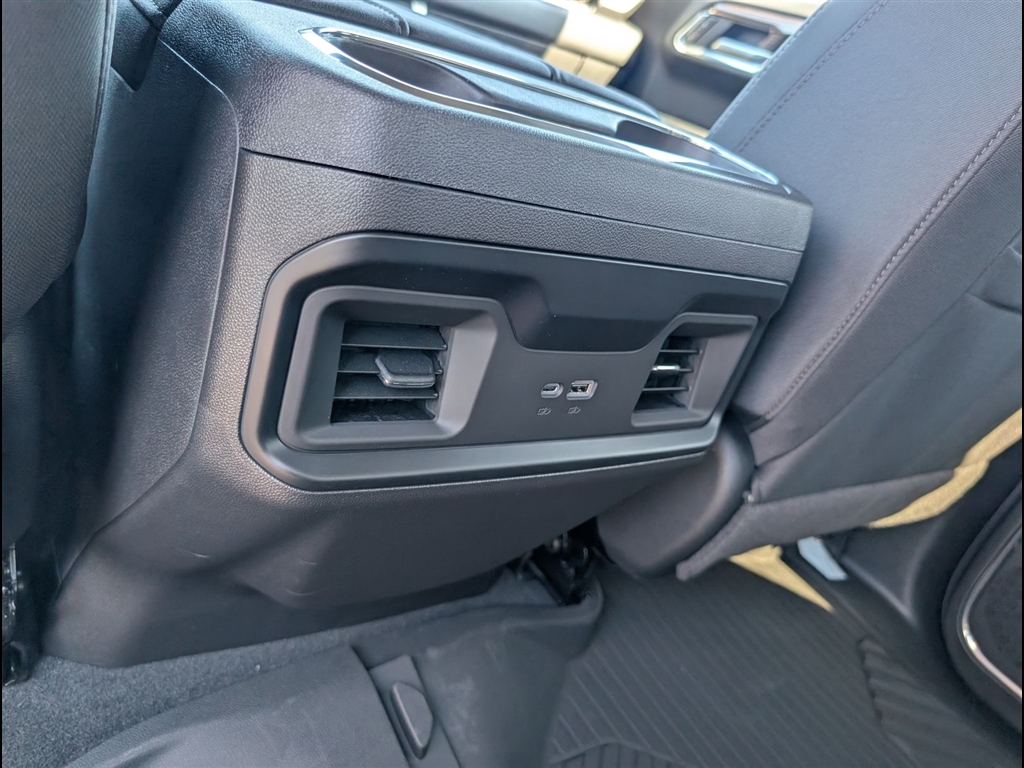 New 2026 Black Chevrolet LT image 19