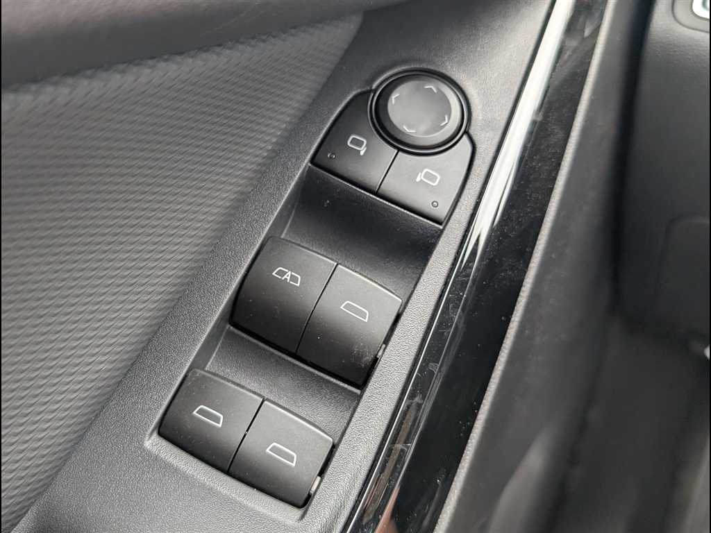 New 2026 Mosaic Black Metallic Chevrolet LT image 19