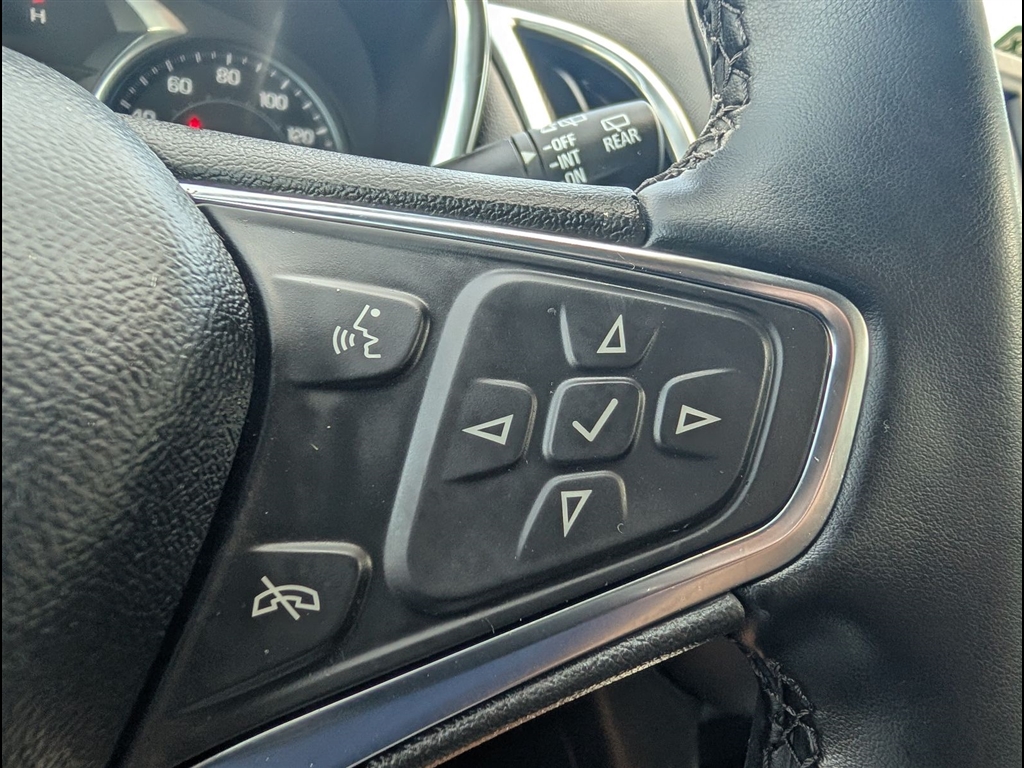 Used 2023 Mosaic Black Metallic Chevrolet LT image 19