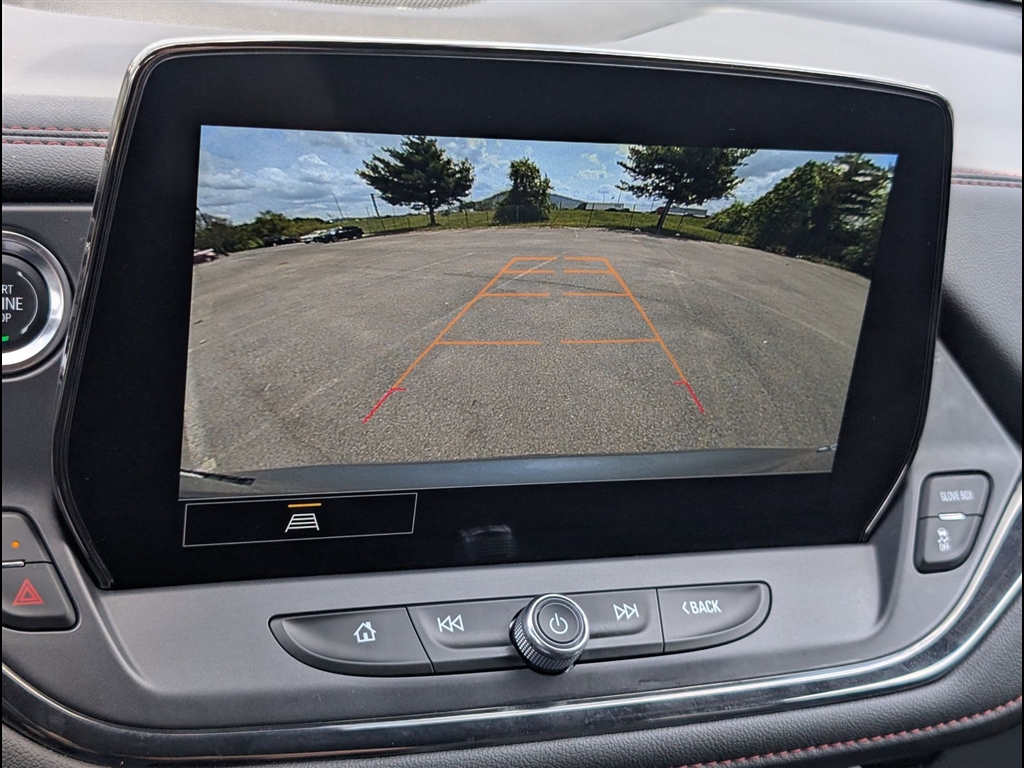 Used 2025 Sterling Gray Metallic Chevrolet RS image 19