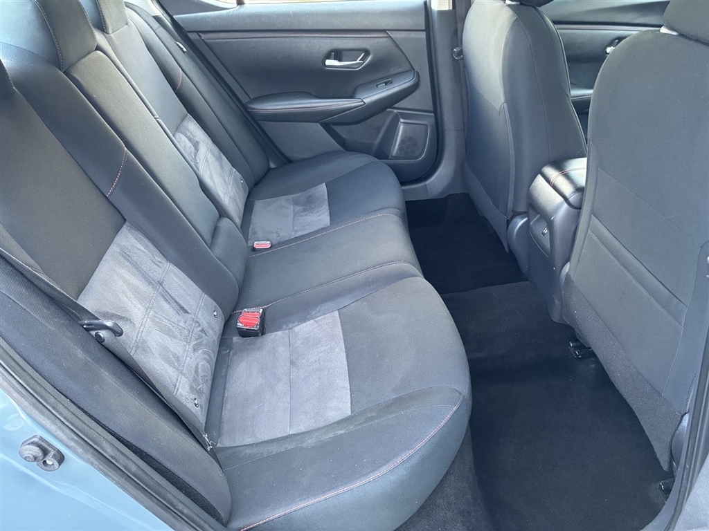 Used 2024 Atlantic Gray Metallic/Super Black Nissan SR image 19