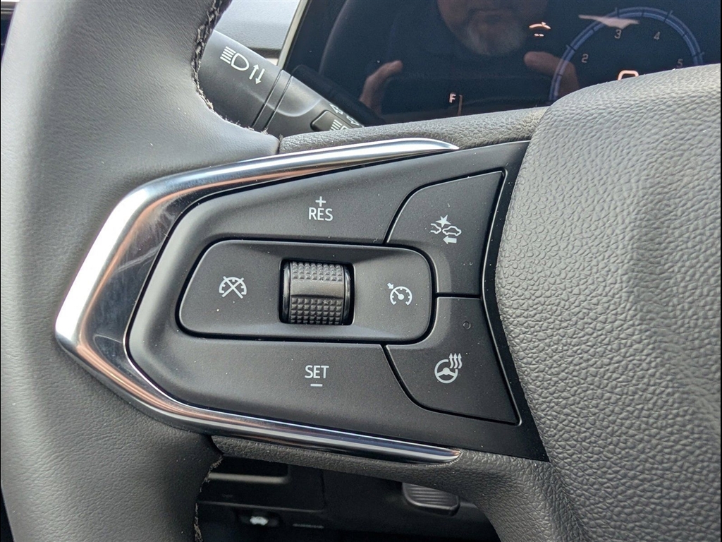 New 2026 Cacti Green Chevrolet ACTIV image 19