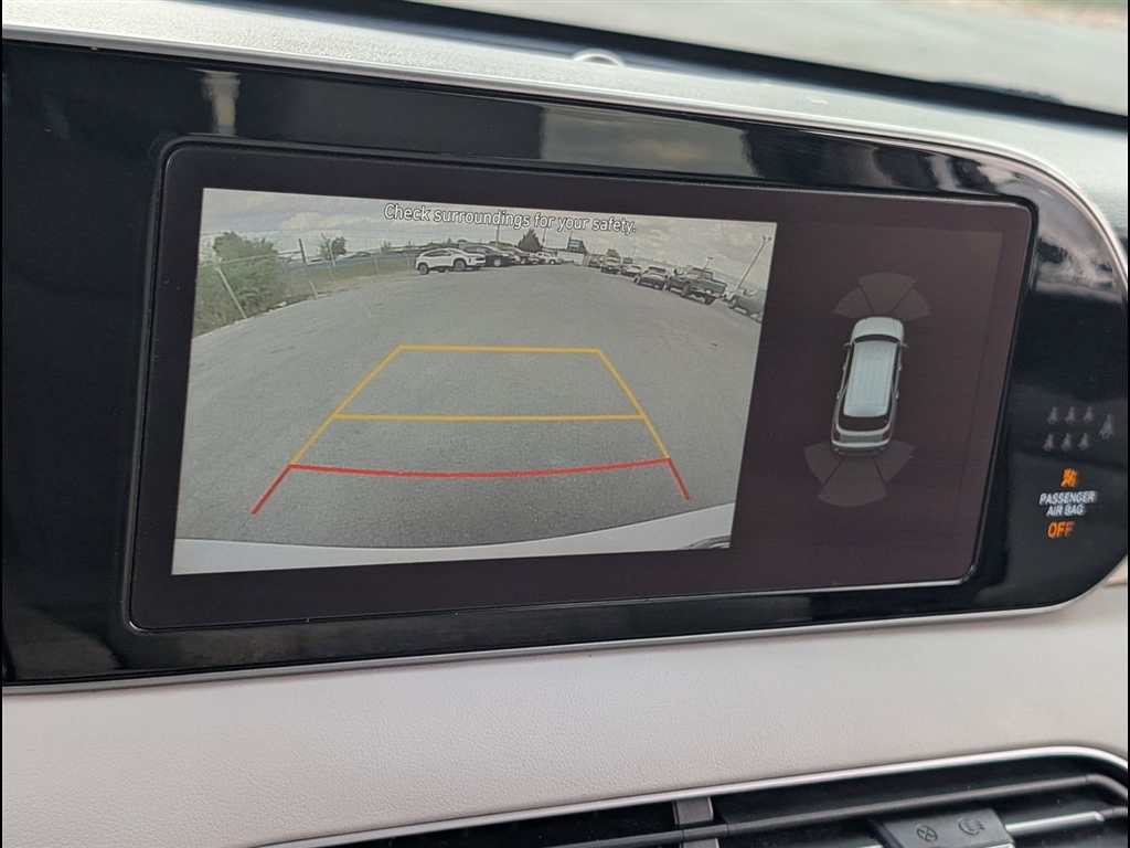 Used 2021 Hyper White Hyundai SEL image 19