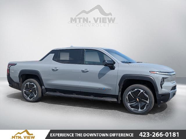 2025 Chevrolet Silverado EV LT