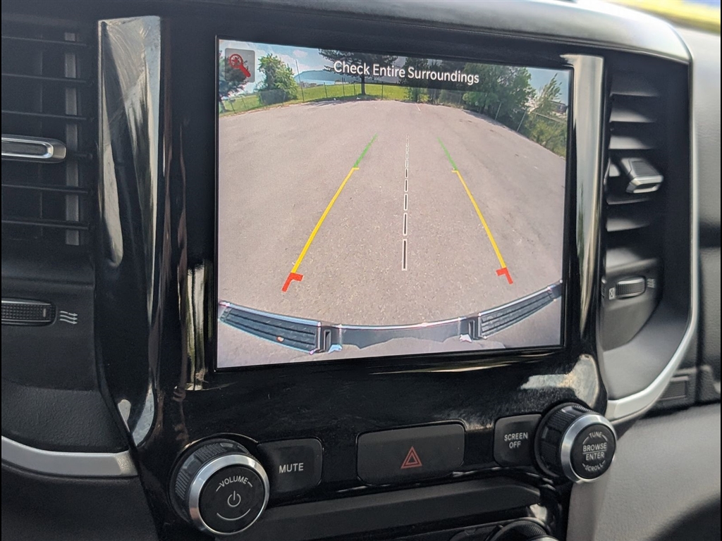 Used 2022 Diamond Black Crystal Pearl Coat RAM Big Horn image 20