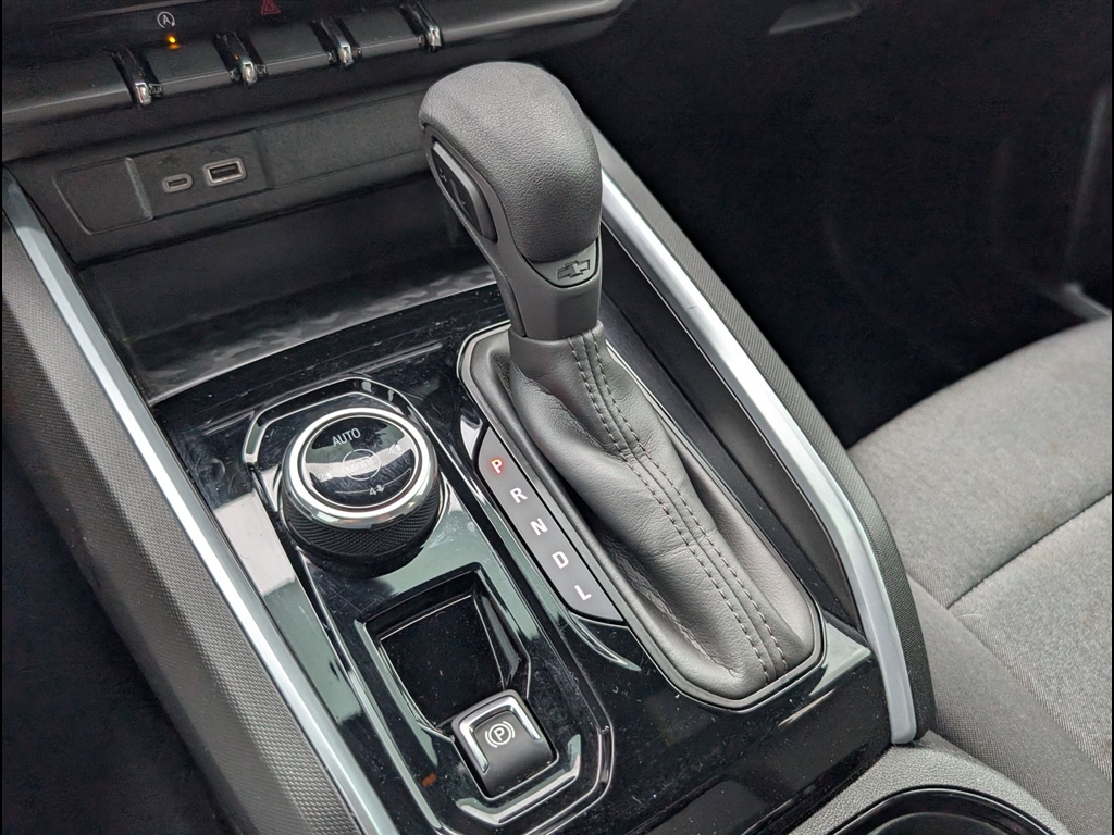 Used 2023 Glacier Blue Metallic Chevrolet Trail Boss image 20