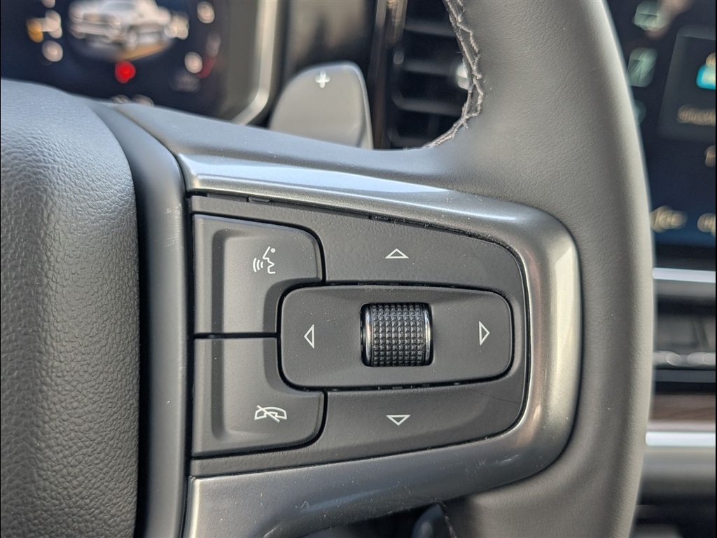 New 2026 Sterling Gray Metallic Chevrolet LT image 20