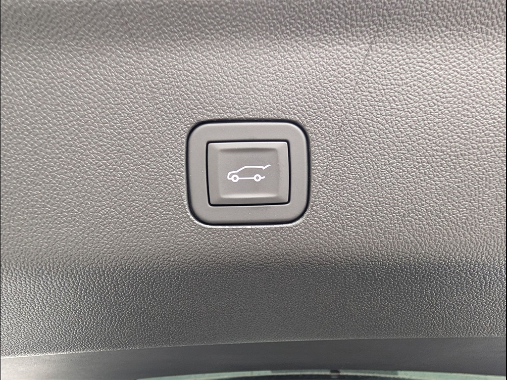 New 2026 Dark Ash Metallic Chevrolet RST image 20