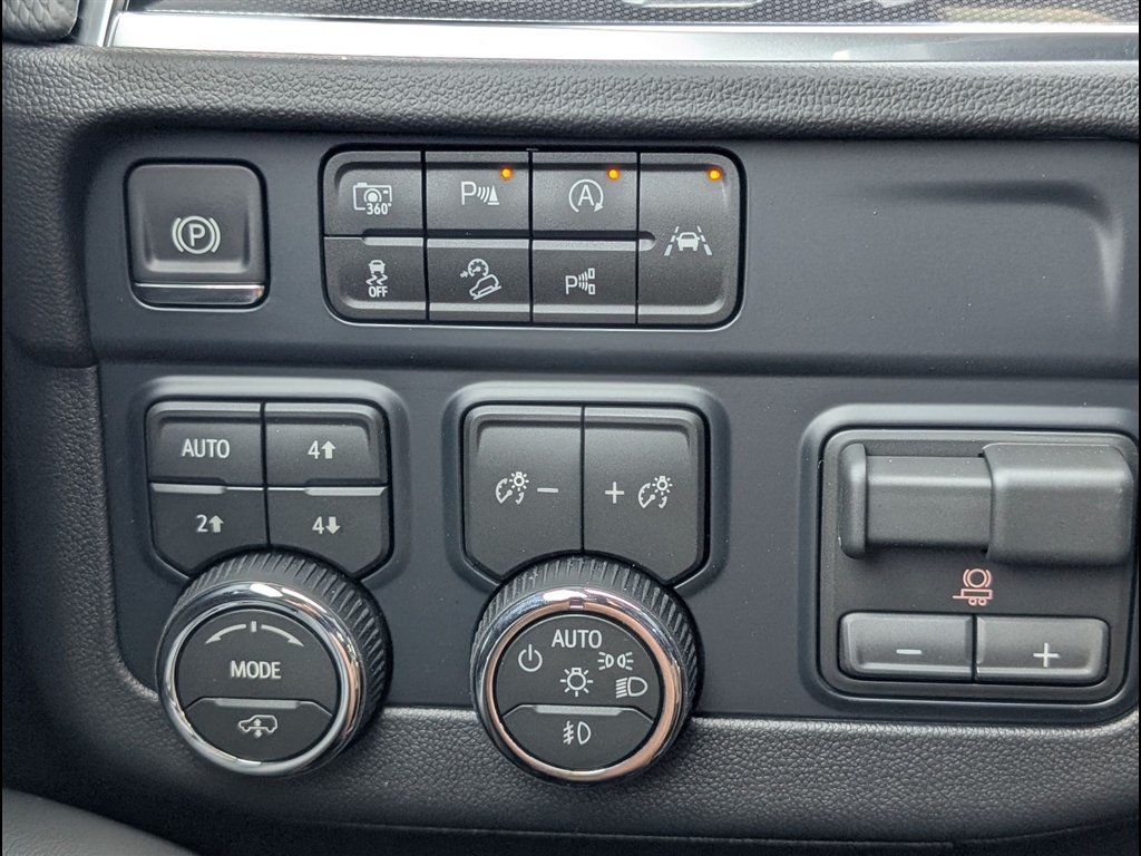 New 2026 Sterling Gray Metallic Chevrolet RST image 20