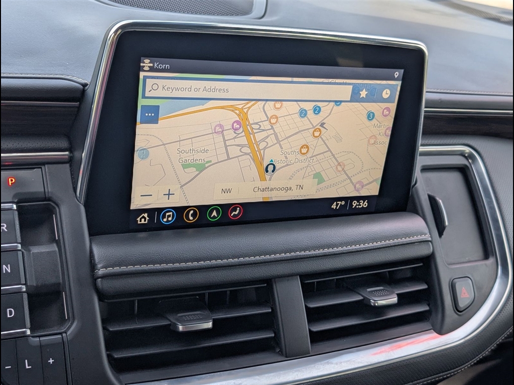 Used 2021 Shadow Gray Metallic Chevrolet Premier image 20