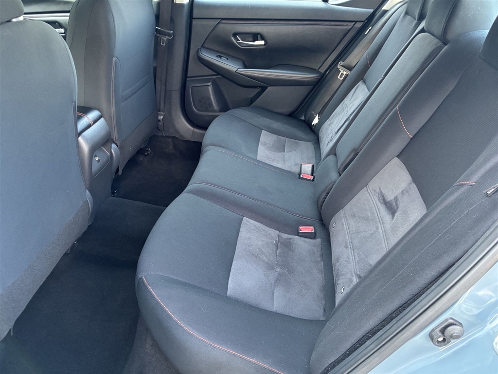 Used 2024 Atlantic Gray Metallic/Super Black Nissan SR image 20