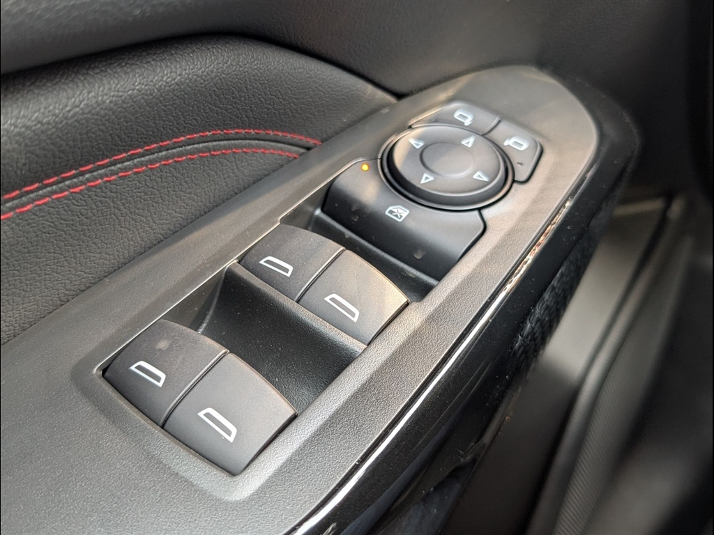 New 2026 Summit White Chevrolet RS image 20