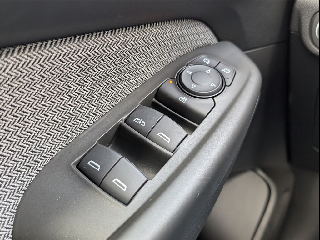 New 2026 Mosaic Black Metallic Chevrolet LT image 20