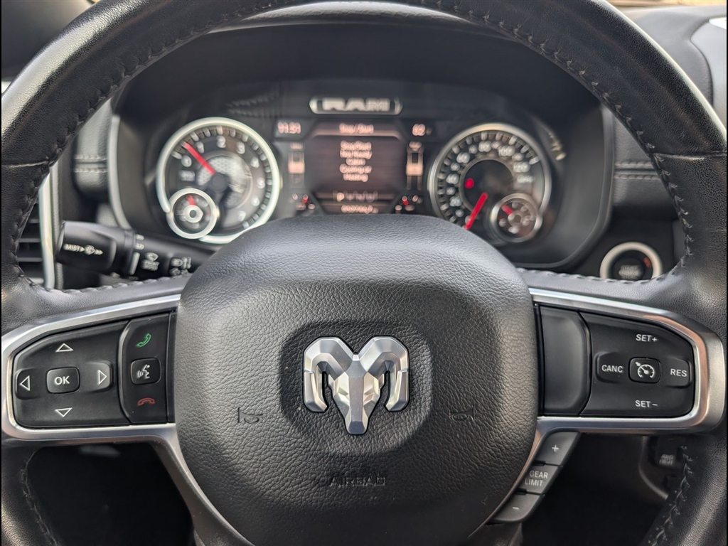 Used 2024 Diamond Black Crystal Pearl Coat RAM Laramie image 21