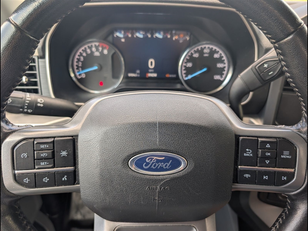 Used 2021 Oxford White Ford XLT image 21