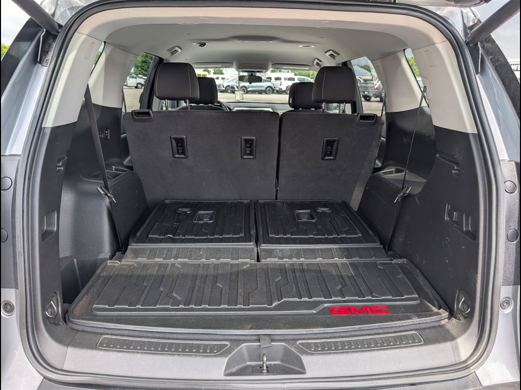 Used 2020 Satin Steel Metallic GMC SLE image 21