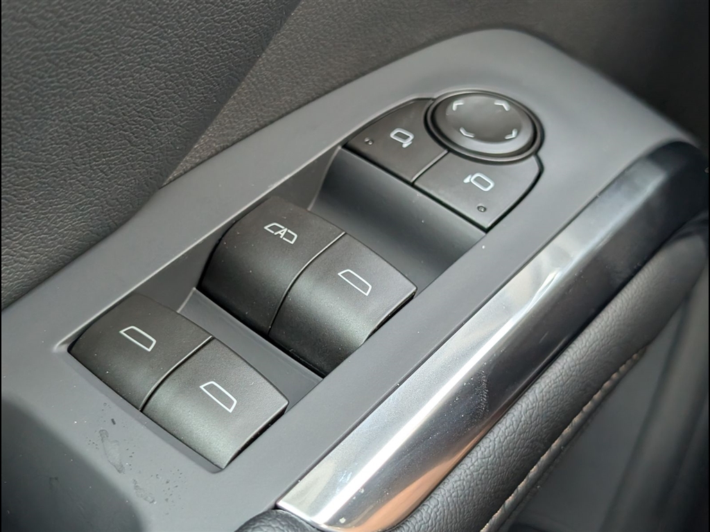 New 2027 Mosaic Black Metallic Chevrolet Z71 image 21