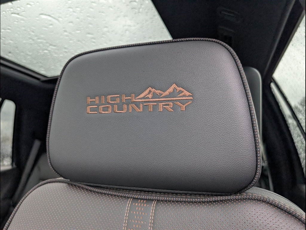 New 2026 Black Chevrolet High Country image 21