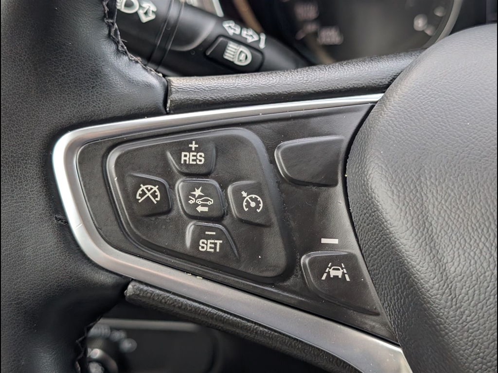 Used 2023 Sterling Gray Metallic Chevrolet LT image 21