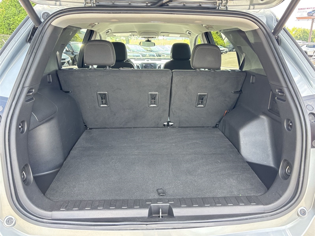 Used 2023 Sterling Gray Metallic Chevrolet LT image 21