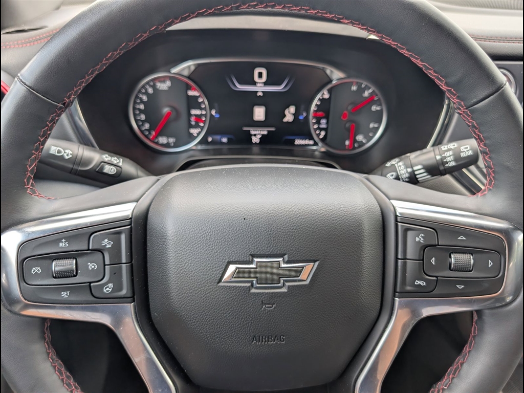 Used 2025 Sterling Gray Metallic Chevrolet RS image 21