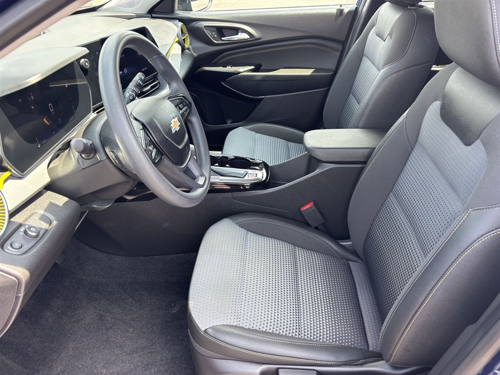 Used 2024 Blue Glow Metallic Chevrolet LT image 21