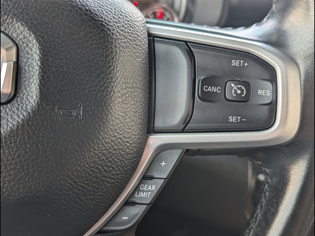 Used 2022 Diamond Black Crystal Pearl Coat RAM Big Horn image 22